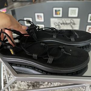 Teva Voya Infinity Sandals
